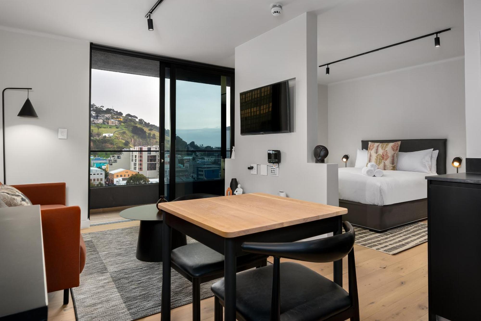 The Tokyo By Totalstay Aparthotel Cape Town