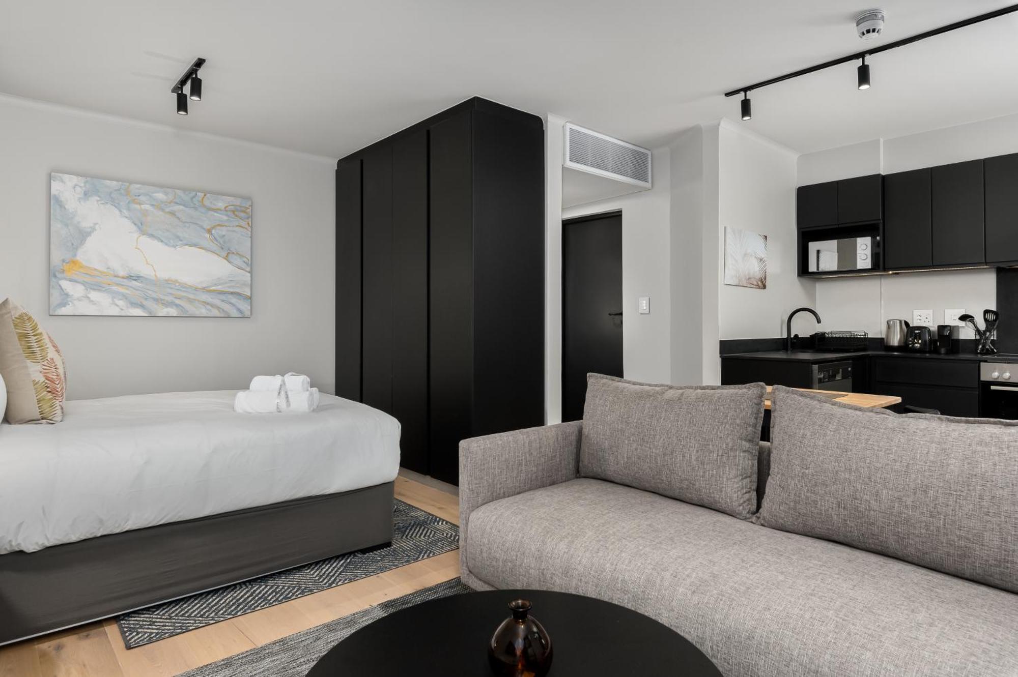 The Tokyo By Totalstay Aparthotel